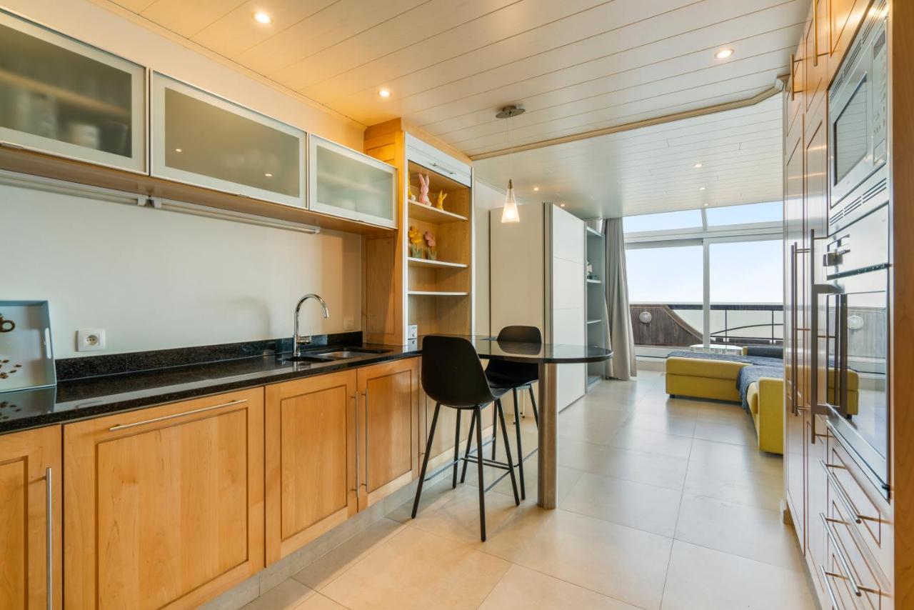 Penthouse App Met Imposant & Eindeloos Zeezicht Apartment Middelkerke Exterior photo