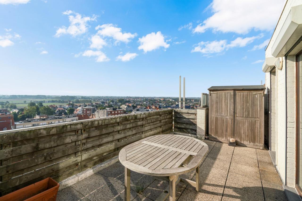 Penthouse App Met Imposant & Eindeloos Zeezicht Apartment Middelkerke Exterior photo
